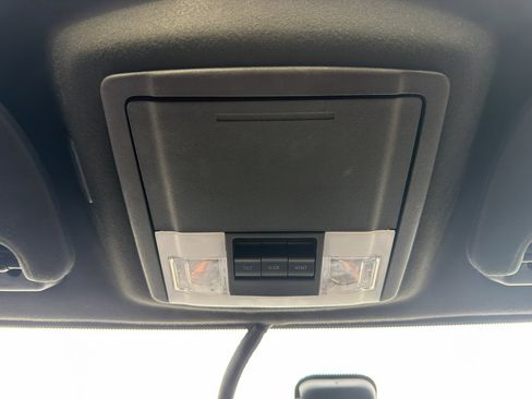 Used 2017 Ford Expedition EL Platinum AWD/4WD image 16