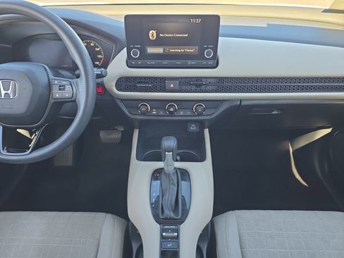 Certified 2024 Honda HR-V LX image 11