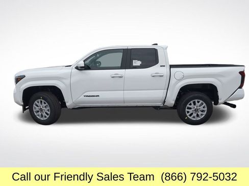 New 2026 Toyota Tacoma SR5 image 2