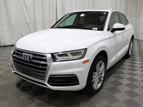 Used 2018 Audi Q5 2.0T Premium Plus w/ Premium Plus Package image 35