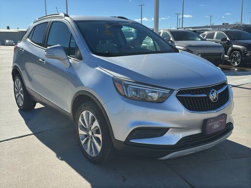 Used 2019 Buick Encore Preferred image 2