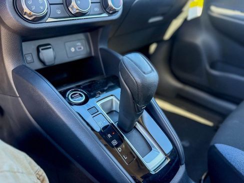 New 2025 Nissan Versa SV w/ Trunk Package image 23