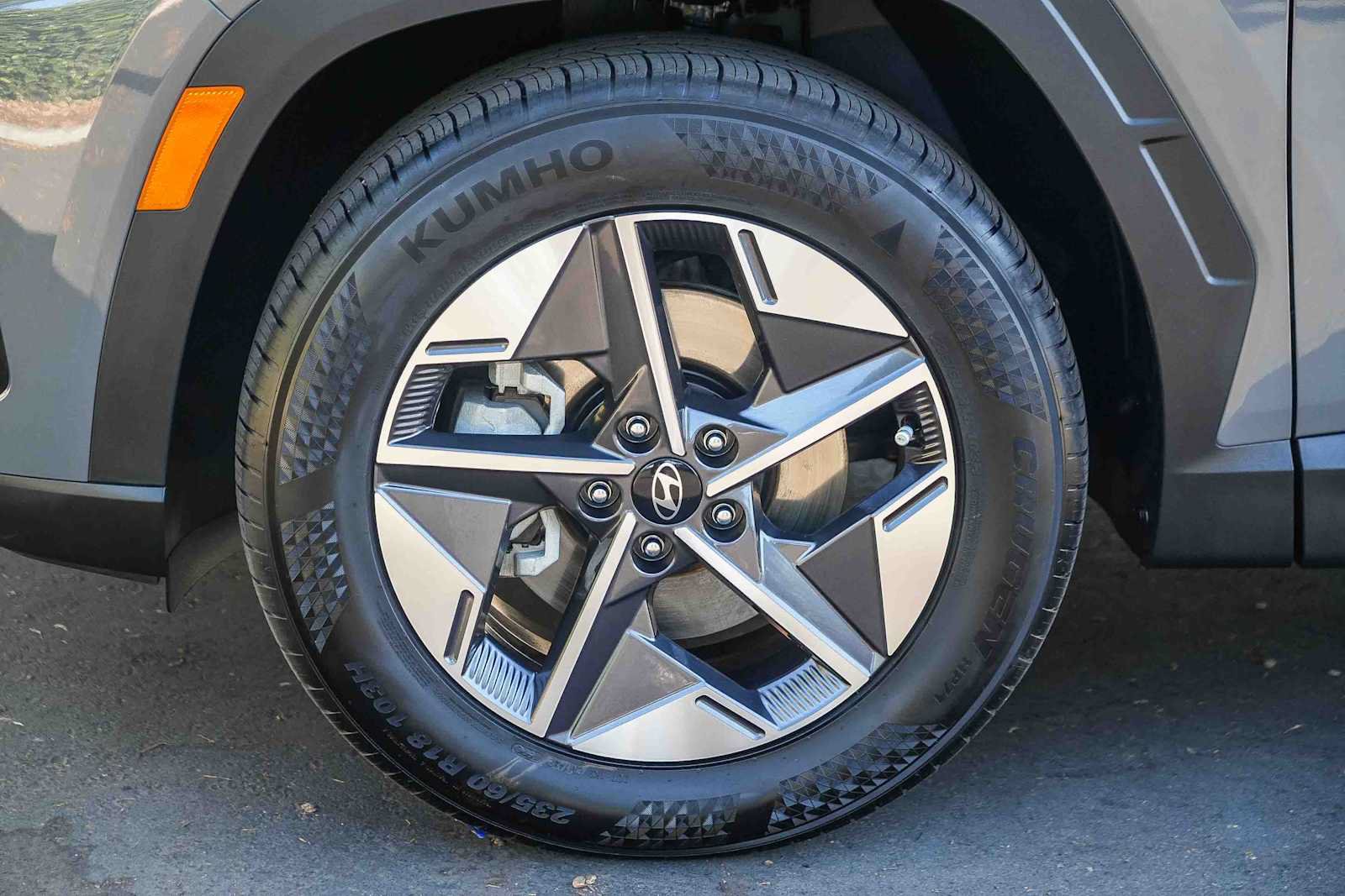 Certified 2025 Hyundai Tucson SEL FWD image 11