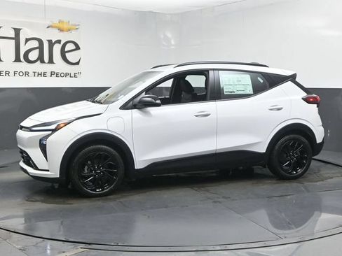 New 2027 Chevrolet Bolt RS w/ LPO, All-Weather Package FWD image 10