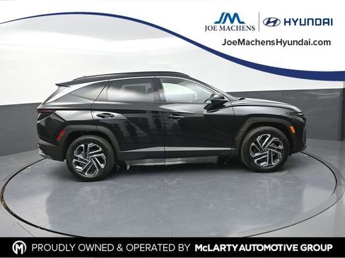 New 2026 Hyundai Tucson Limited AWD/4WD image 1