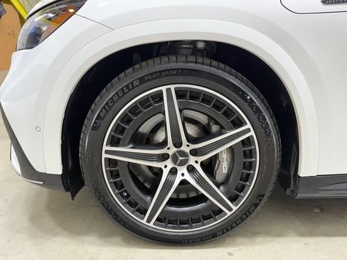 Used 2024 Mercedes-Benz EQE AMG 4MATIC SUV image 32