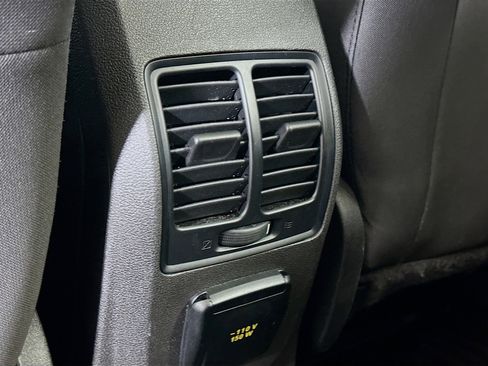 Used 2017 Ford C-MAX SE w/ Equipment Group 201A image 27