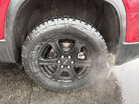 Certified 2022 GMC Acadia AT4 w/ Technology Package image 21