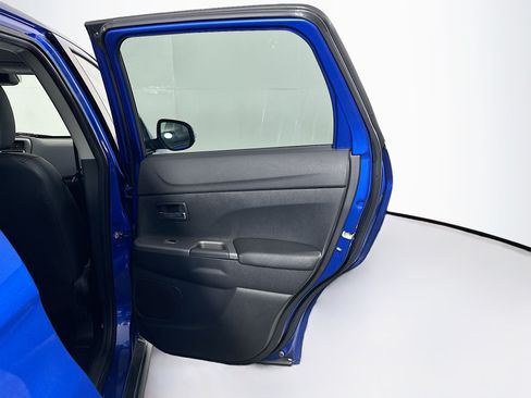 Used 2024 Mitsubishi Outlander Sport AWD image 28