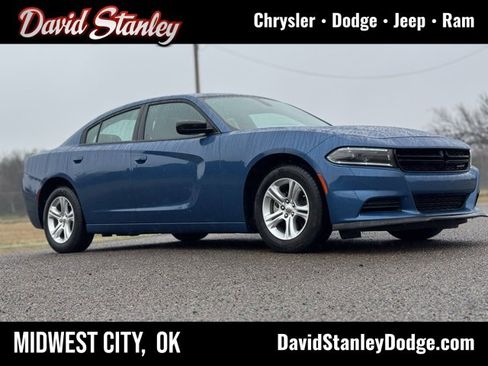 Certified 2023 Dodge Charger SXT image 1