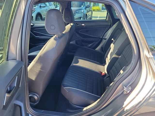 Certified 2024 Volkswagen Jetta Sport FWD image 10