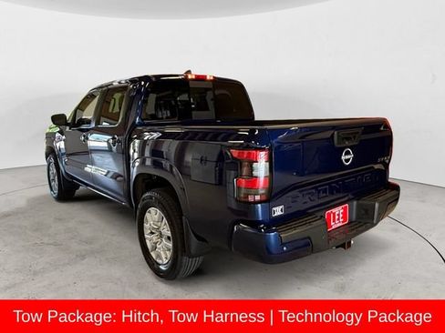 Used 2023 Nissan Frontier SV w/ SV Convenience Package AWD/4WD image 3