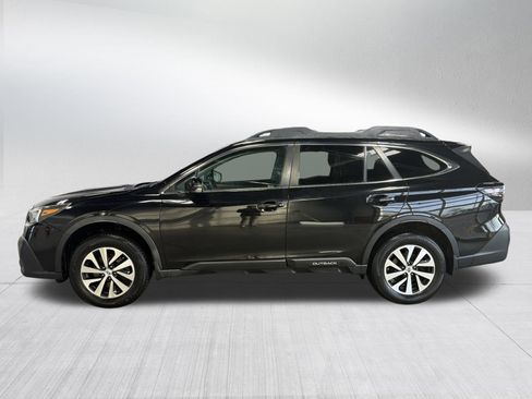 Certified 2020 Subaru Outback Premium image 4