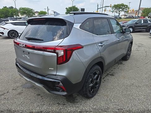 Certified 2026 Kia Seltos EX w/ EX Sunroof Package AWD/4WD image 3