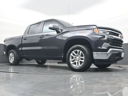 Used 2024 Chevrolet Silverado 1500 LT image 19