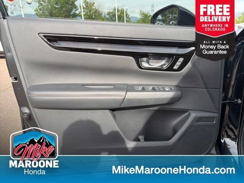 Used 2025 Honda CR-V Sport Touring image 7