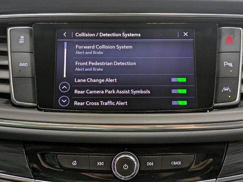 Used 2021 Buick Enclave Premium w/ Sun and Sites Package AWD/4WD image 8