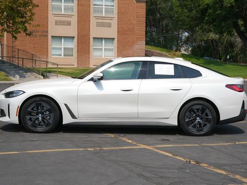 Certified 2023 BMW i4 eDrive40 w/ Premium Package RWD image 2