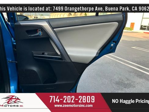 Used 2017 Toyota RAV4 Limited image 48