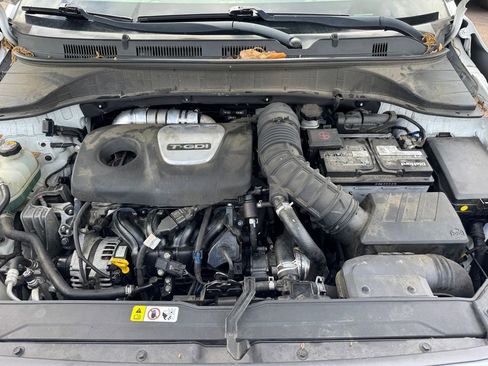 Used 2018 Hyundai Kona Limited FWD image 13