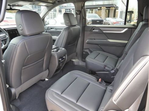 New 2026 GMC Acadia Elevation w/ Black Edition AWD/4WD image 38