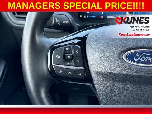 Used 2024 Ford Escape Platinum AWD/4WD image 43