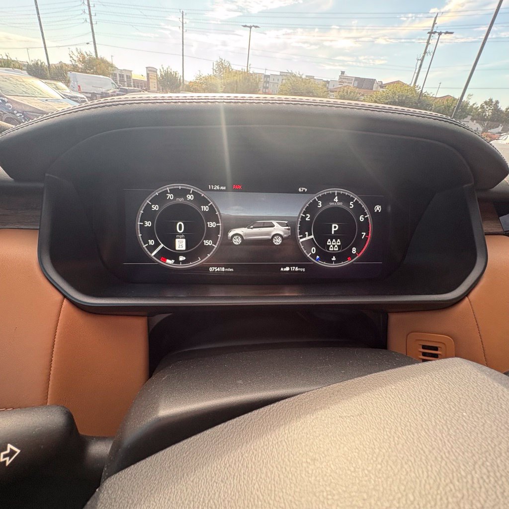 Used 2019 Land Rover Discovery HSE Luxury AWD/4WD image 11