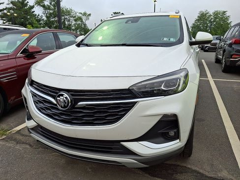 Used 2023 Buick Encore GX Essence w/ Experience Buick Package FWD image 4