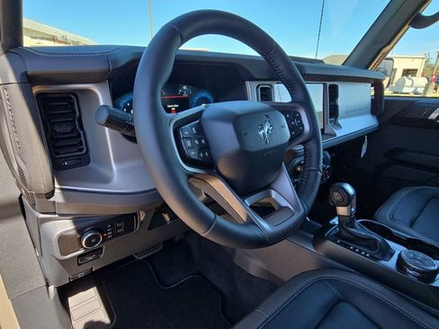 New 2026 Ford Bronco Outer Banks image 22