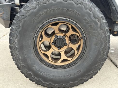 Used 2018 Jeep Wrangler Unlimited Rubicon image 8