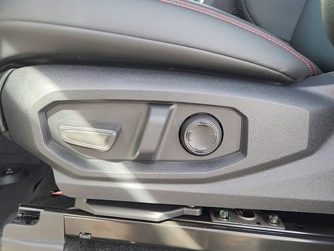 Used 2025 Toyota Tacoma TRD Pro image 8