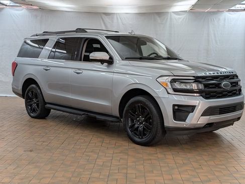 Certified 2024 Ford Expedition Max XLT AWD/4WD image 1
