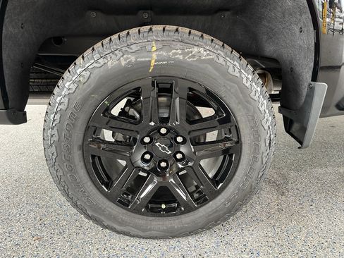 New 2026 Chevrolet Silverado 1500 LT Trail Boss w/ LT Trail Boss Premium Package AWD/4WD image 32