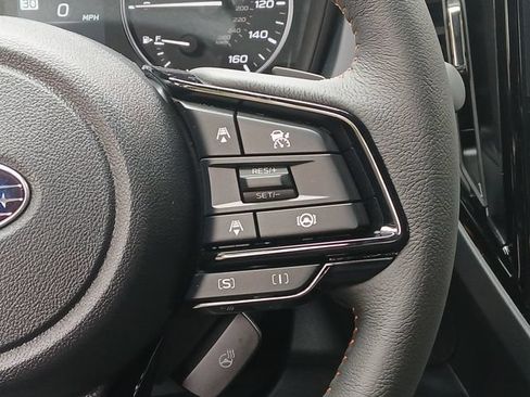 Certified 2025 Subaru Forester Touring AWD/4WD image 11
