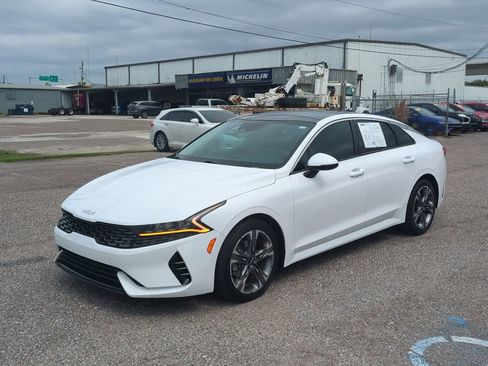 Used 2022 Kia K5 EX FWD image 9