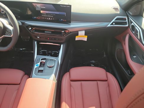 New 2026 BMW i4 eDrive40 w/ M Sport Package RWD image 17