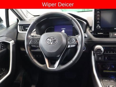 Certified 2021 Toyota RAV4 Limited image 17