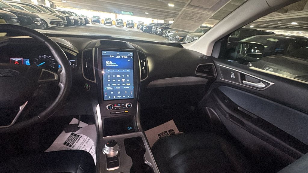 Used 2022 Ford Edge SEL w/ Sport Appearance Package AWD/4WD image 28