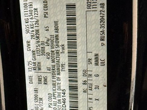 New 2026 Ford F250 Lariat w/ Black Appearance Package image 44