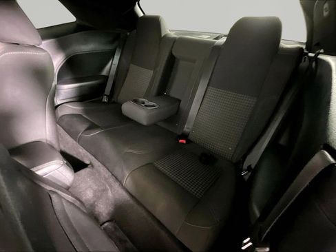 Used 2018 Dodge Challenger SXT RWD image 19