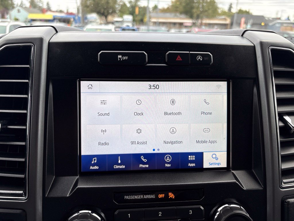 Used 2020 Ford F150 XLT w/ Equipment Group 302A Luxury AWD/4WD image 19