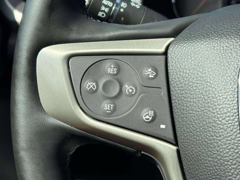Used 2023 GMC Acadia Denali w/ Denali Technology Package AWD/4WD image 13
