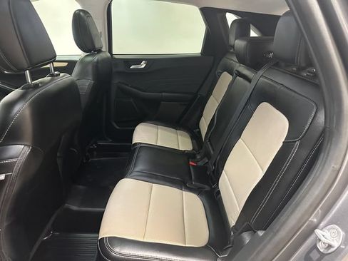 Used 2021 Ford Escape Titanium w/ Titanium Elite Package AWD/4WD image 22