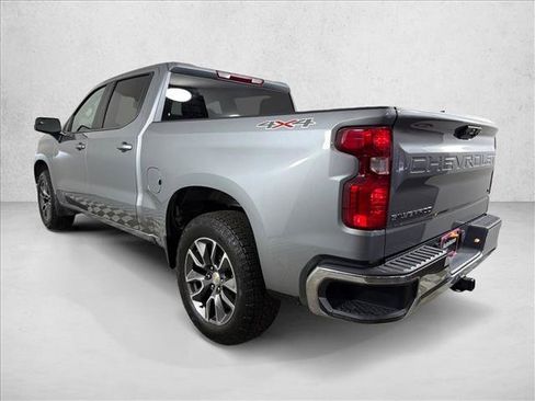 Used 2024 Chevrolet Silverado 1500 LT AWD/4WD image 5