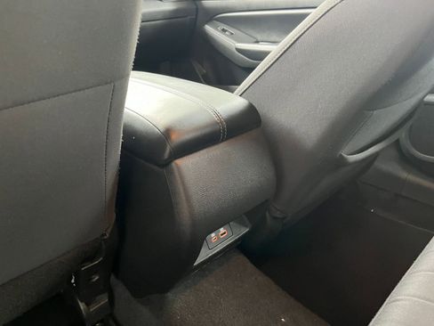 Used 2025 Nissan Altima 2.5 SV image 24