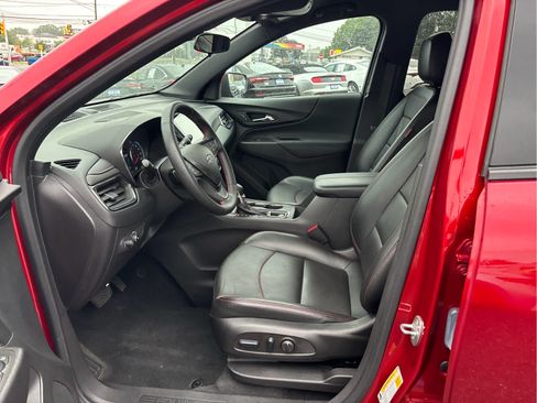 Certified 2023 Chevrolet Equinox RS w/ RS Leather Package AWD/4WD image 9