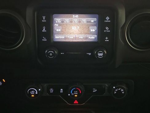 Used 2021 Jeep Wrangler Unlimited Sport image 20