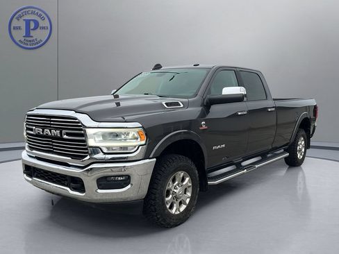 Used 2019 RAM 3500 Laramie AWD/4WD image 3