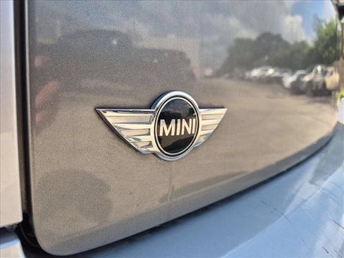 Used 2010 MINI Cooper Clubman Hardtop FWD image 11