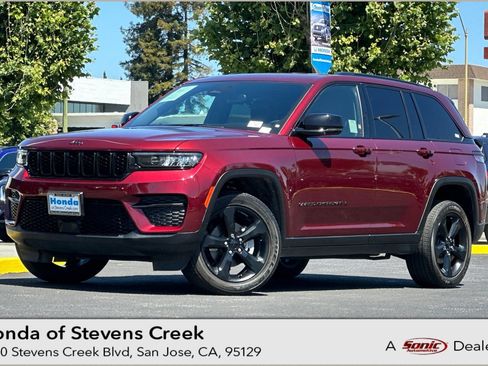 Used 2023 Jeep Grand Cherokee Altitude AWD/4WD image 1